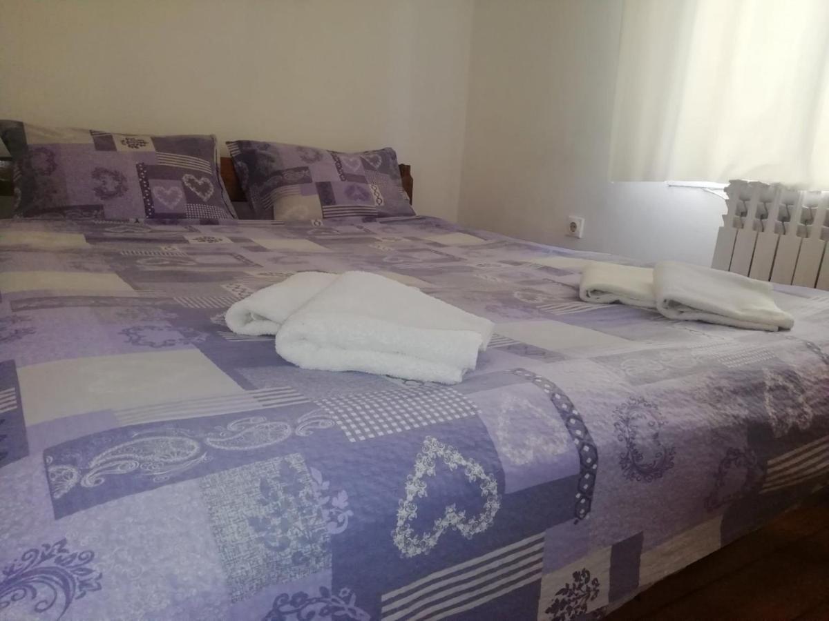 Apartment Green Free Private Parking Novi Sad Exterior foto